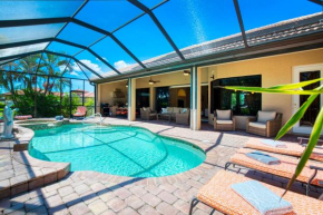 VILLA MIRACLE - 4 BEDS - 2 BATHS - 8 GUESTS - POOL/SPA - INCL. 10% OFF BOAT RENTAL